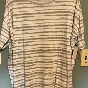 Lularoe xs gray and white striped Irma like new!
